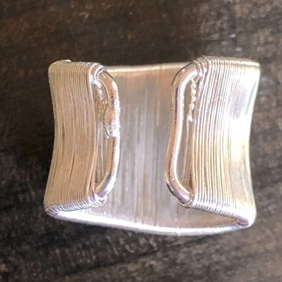 Silver Wrapped Wire Ring Size 10 Adjustable - Picture 5 of 10